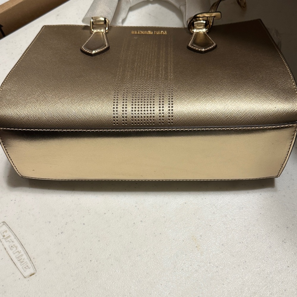 Michael Kors Sheila Medium Gold Satchel - Picture 7 of 7